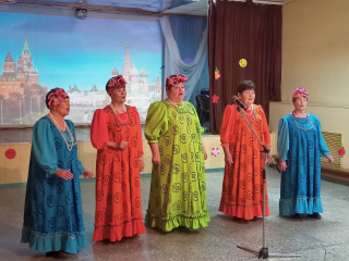 Праздничное мероприятие, посвященное «Дню России».