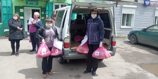 «Надеждинцы получили гуманитарную помощь от Красного Креста».