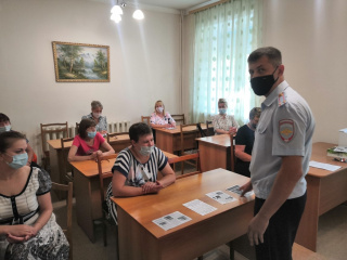 Занятие «Методы борьбы против мошеннических действий, направленных на граждан пожилого возраста» в Спасском филиале