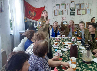 Встреча со студентами Владивостокских вузов – «Снежный десант»  с участниками клуба «Ветеран».