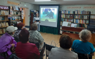 Участники клуба «Отрада»  посетили час интересного рассказа.