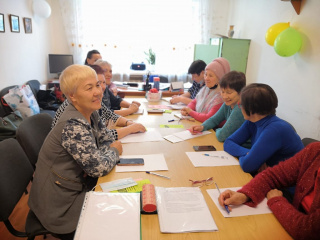 Психологический тренинг «Арт-терапия против деменции» в Арсеньевском филиале КГАУСО «ПЦСОН».
